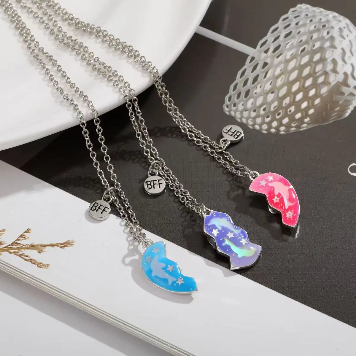 Magnetic Heart Best Friends Pendant/Necklace