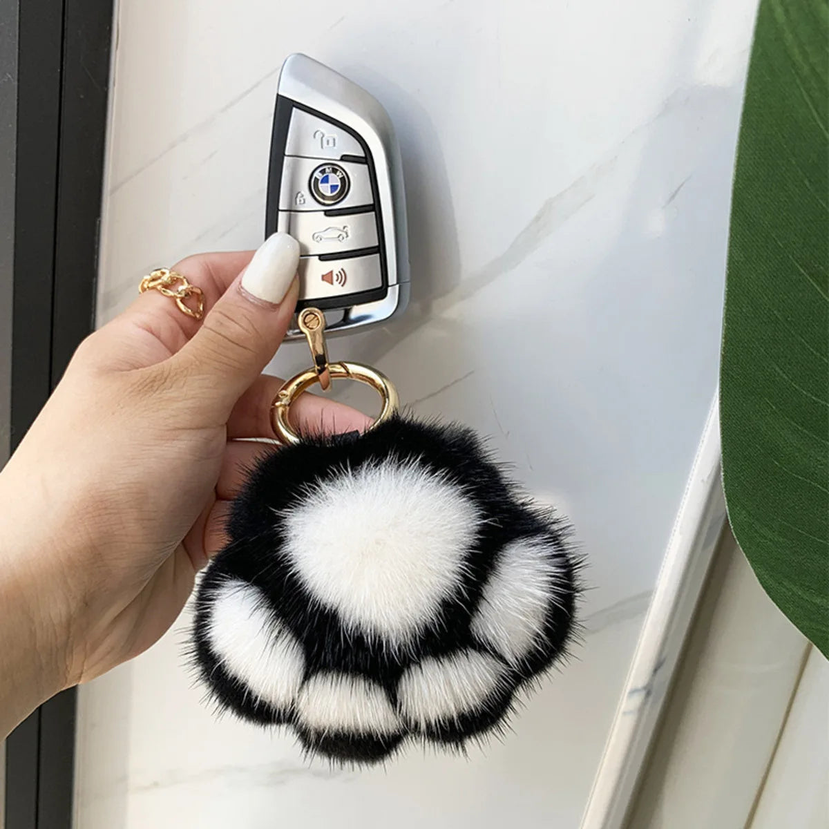Trendy Cute Cat Paw Plush Keychain Bag Pendant Combo Made of Soft Imitation Mink