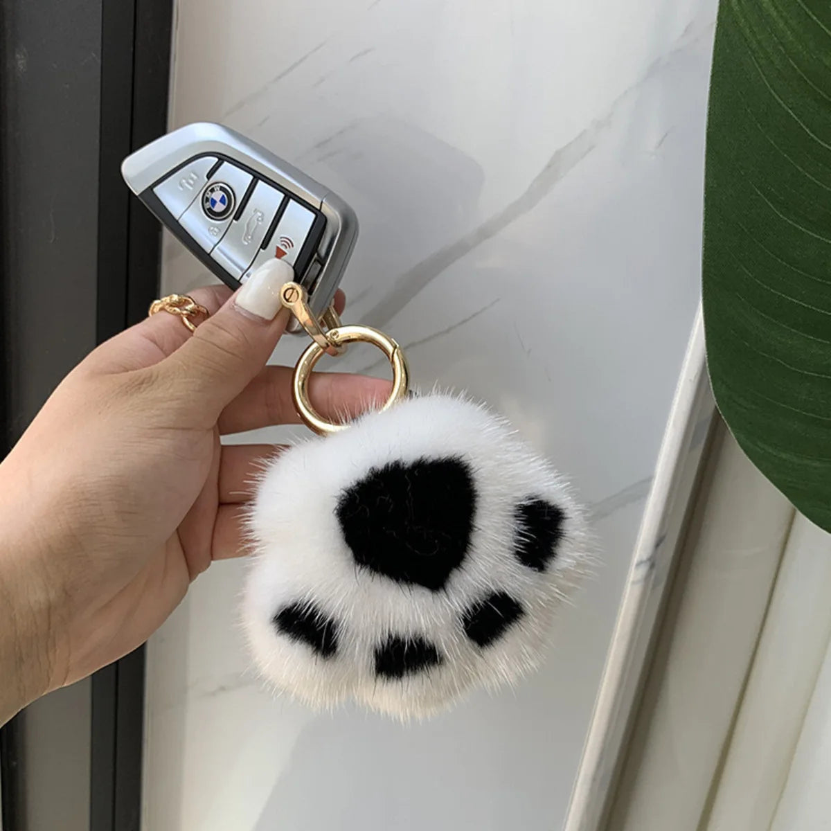 Trendy Cute Cat Paw Plush Keychain Bag Pendant Combo Made of Soft Imitation Mink
