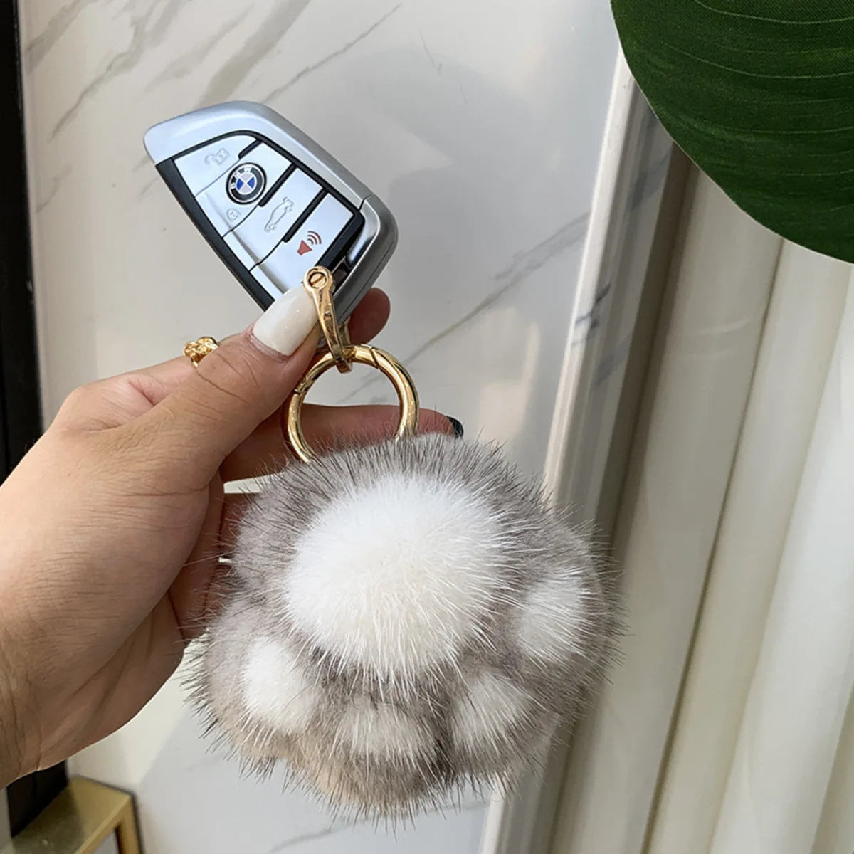 Trendy Cute Cat Paw Plush Keychain Bag Pendant Combo Made of Soft Imitation Mink