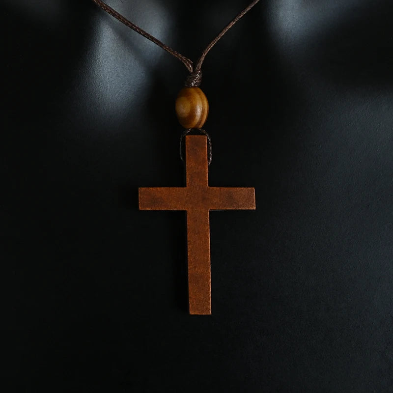 Various Styles Catholic Cross Necklace Jesus Christ Pendant Choker Retro Jewelry Style Natural Wood Necklace Wholesale Amulet