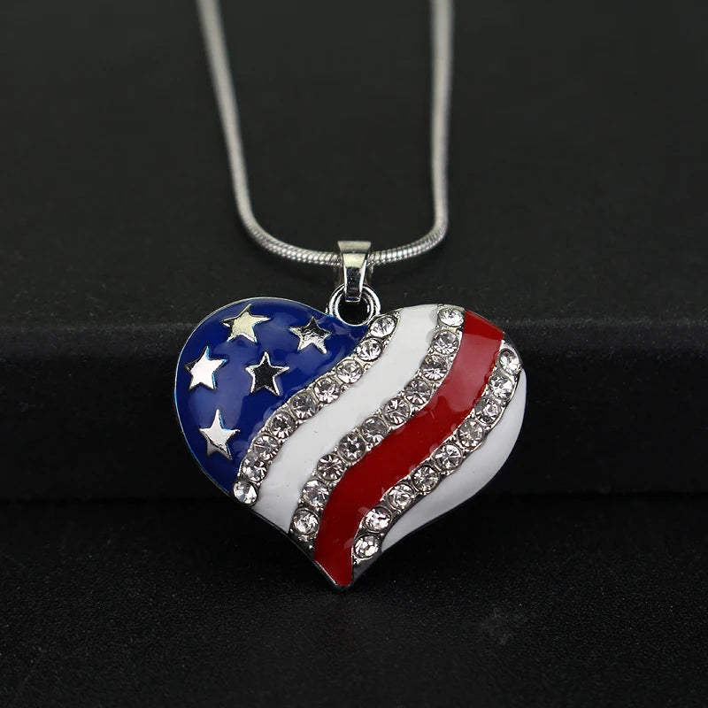 Marvel Superhero Captain America Handsome Pendant Necklace The Avengers Rhinestone Necklace Suitable for Men and Women