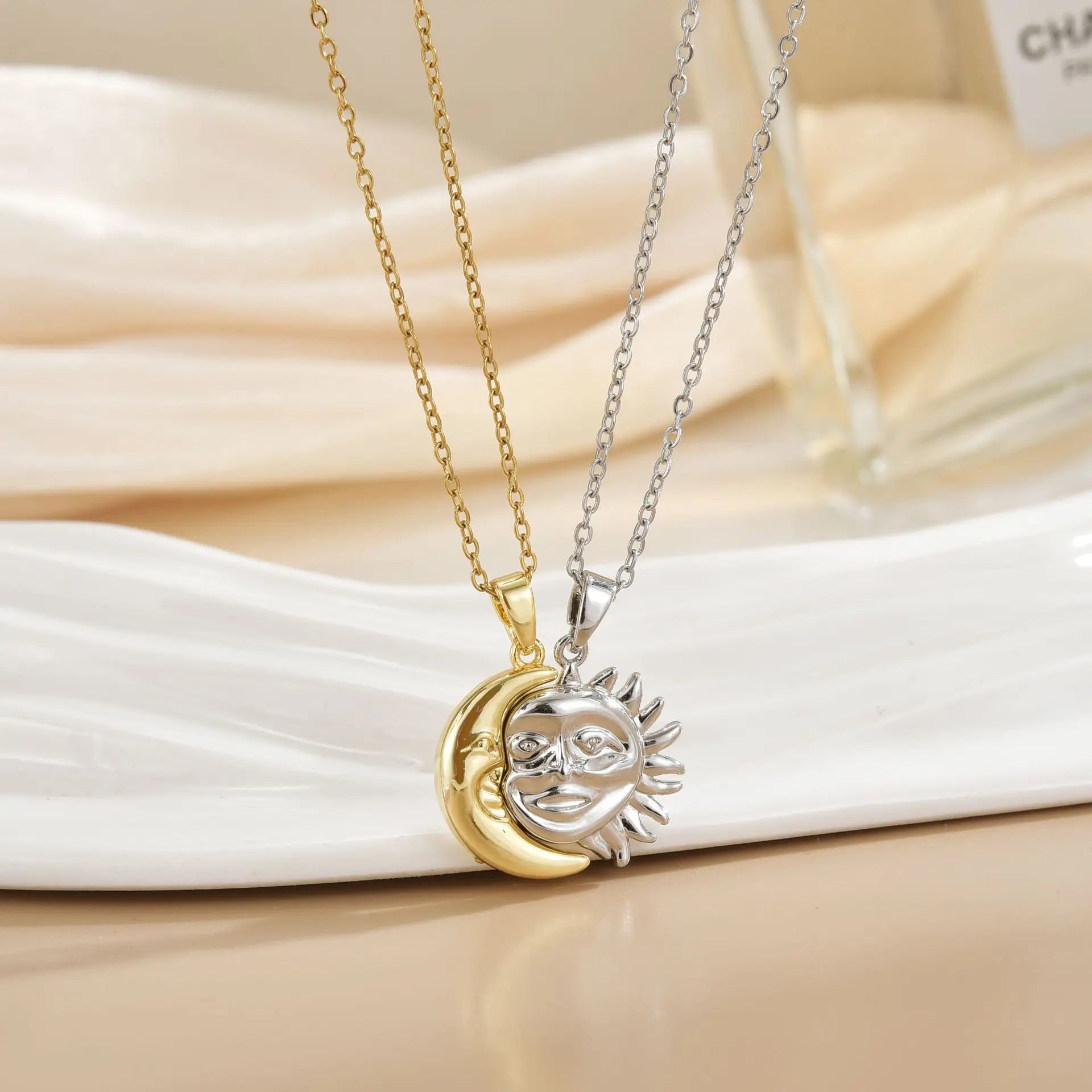 Couples Magnetic Necklaces Sun and Moon Angel Hug Heart Pendant Friendship Matching Necklaces for Birthdays Anniversaries