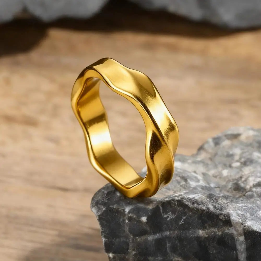 Vnox 2025 New Mobius Ring for Men Boys, Oxidized Twisted Stainless Steel Finger Band,Retro Endless Love Anniversary Gift for Him