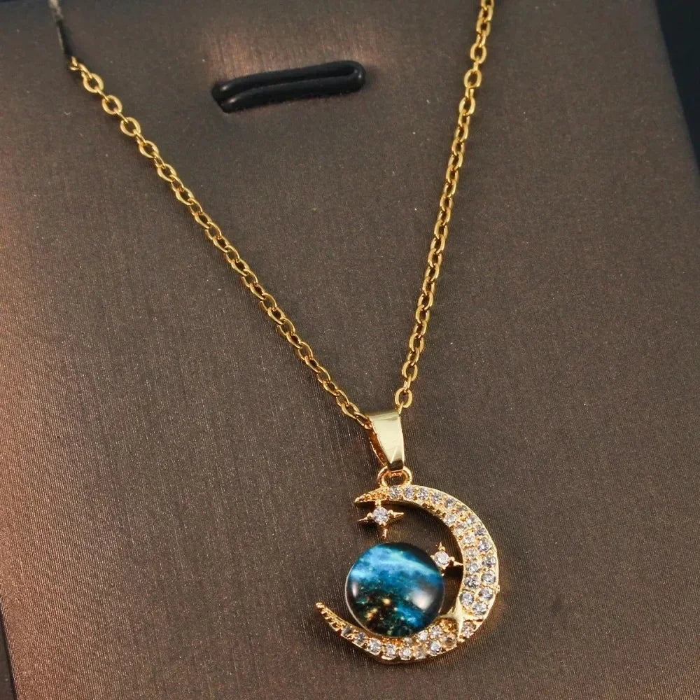 Fashion Planet Moon and Star Opal Pendant Necklace for Women Charm Gold Color Stainless Steel Spaceman Choker Jewelry Accessory