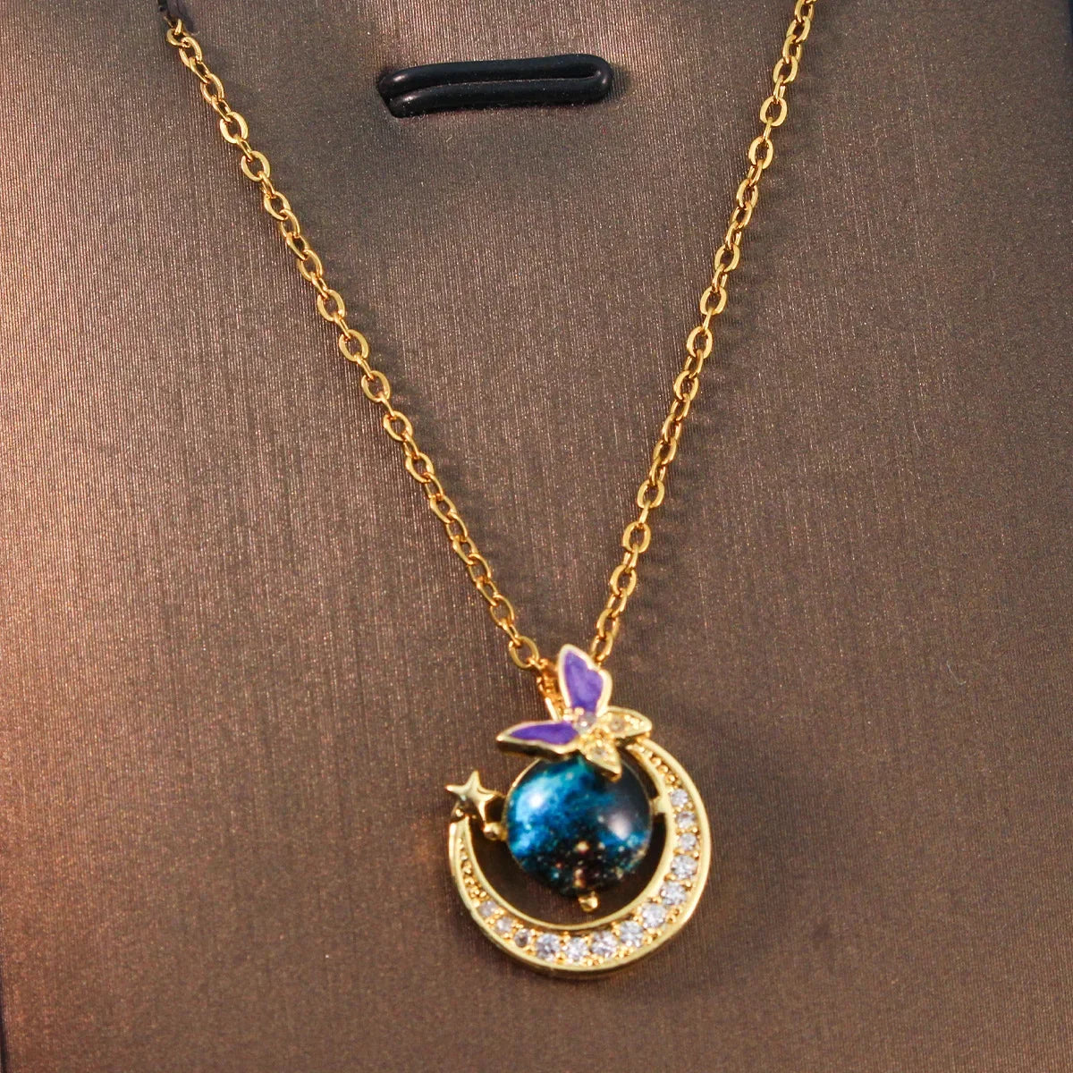Fashion Planet Moon and Star Opal Pendant Necklace for Women Charm Gold Color Stainless Steel Spaceman Choker Jewelry Accessory