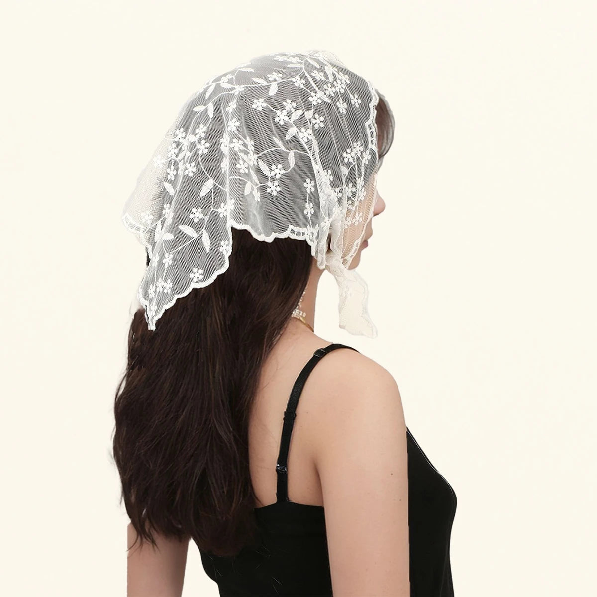 Fashion Ins Lace Hair Scarf Women Retro Triangle Hair Bands Vintage Triangular Headscarf Girls Elegant Headwear Hair Accessories