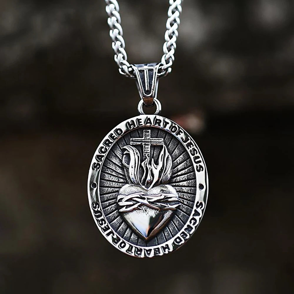 Fashion Vintage Sacred Heart of Jesus Necklace for Men Women 316L Stainless Steel Religious Cross Pendant Biker Amulet Jewelry