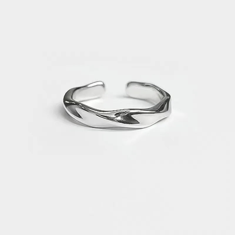 Elegant minimalistic curved Silver Ring