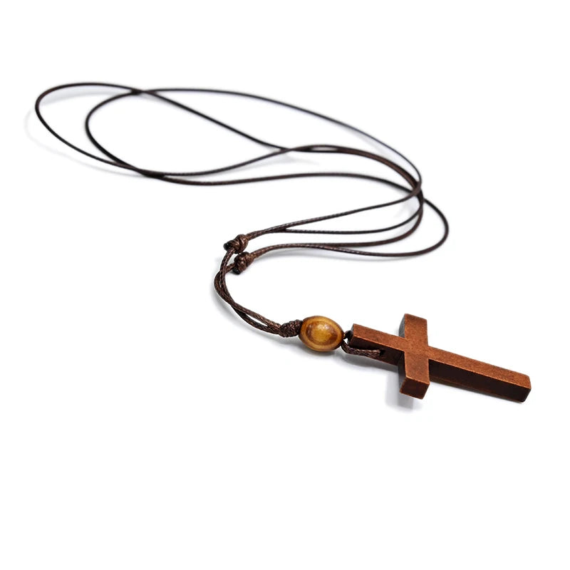 Various Styles Catholic Cross Necklace Jesus Christ Pendant Choker Retro Jewelry Style Natural Wood Necklace Wholesale Amulet