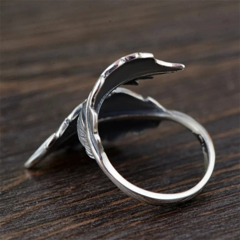Huitan Vintage Leaf Resizable Ring for Women Anti Silver Color Vintage Accessories Party Daily Wear Stylish Rings Retro Jewelry