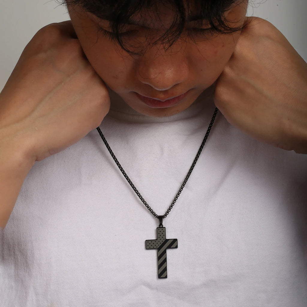 Collier Homme Male Stainless Steel Necklace USA Flag Cross Necklaces for Man Collar Hombre Bible Verse Necklace Man Jewelry