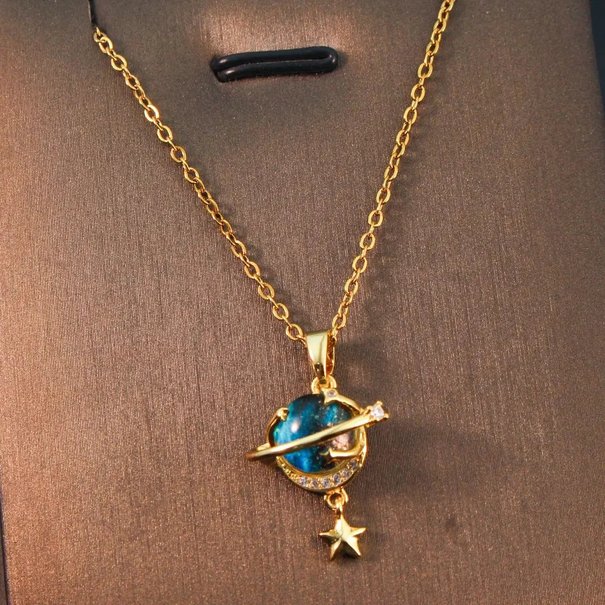 Fashion Planet Moon and Star Opal Pendant Necklace for Women Charm Gold Color Stainless Steel Spaceman Choker Jewelry Accessory