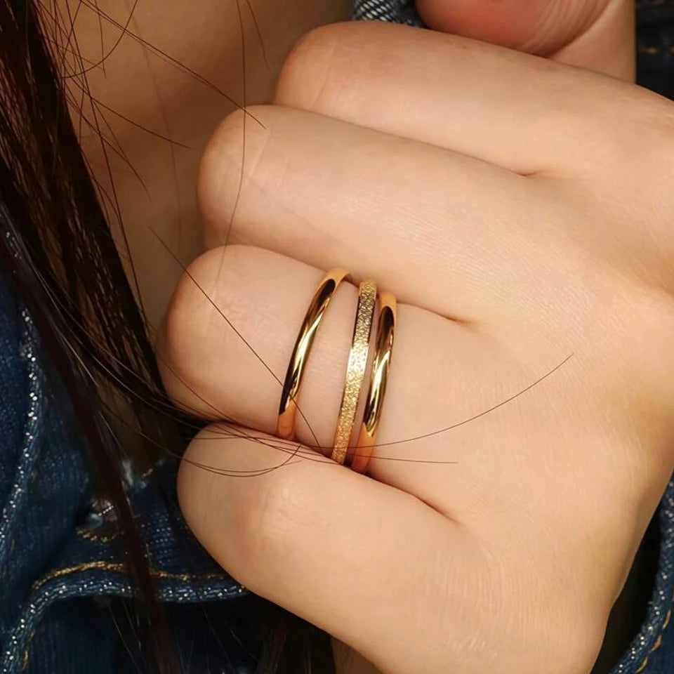 ZAKOL 2mm Width Stainless Steel Ring